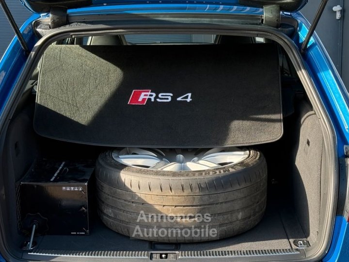 Audi RS4 Avant 42 V8 420ch quattro BVM6 PACK F1 Syst&egrave;me Audio BOSE Bleu Sprint Radar AV et AR Si&egrave;ges chauffants - 10