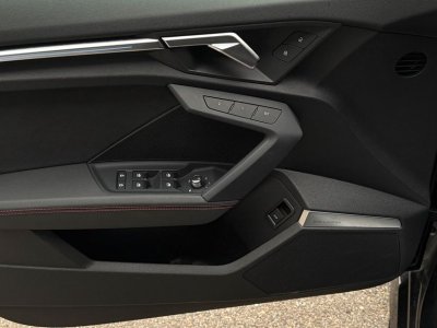 Audi RS3 Sportback 25 TFSI 400ch quattro S tronic 7 Garantie 07-2027 Financement -Système audio Bang & Olufsen Sièges chauffants Échappement sport RS Toit ou - 8