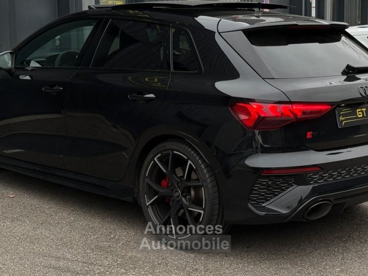 Audi RS3 Sportback 25 TFSI 400ch quattro S tronic 7 Garantie 07-2027 Financement -Système audio Bang & Olufsen Sièges chauffants Échappement sport RS Toit ou - 11