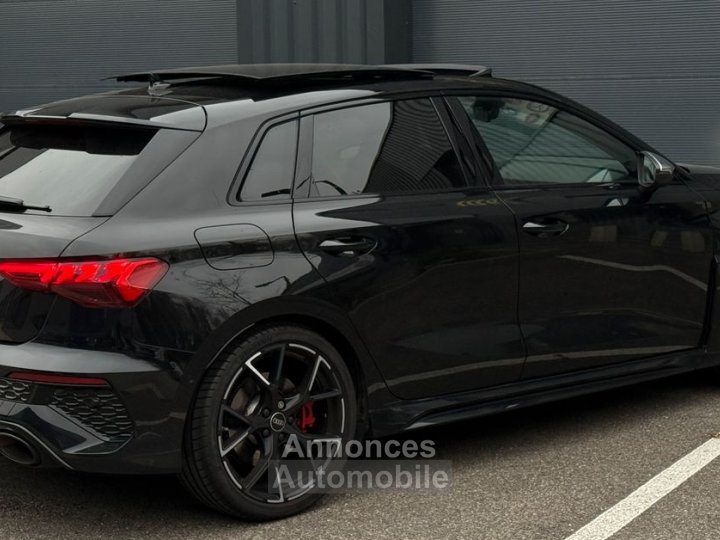 Audi RS3 Sportback 25 TFSI 400ch quattro S tronic 7 Garantie 07-2027 Financement -Système audio Bang & Olufsen Sièges chauffants Échappement sport RS Toit ou - 13