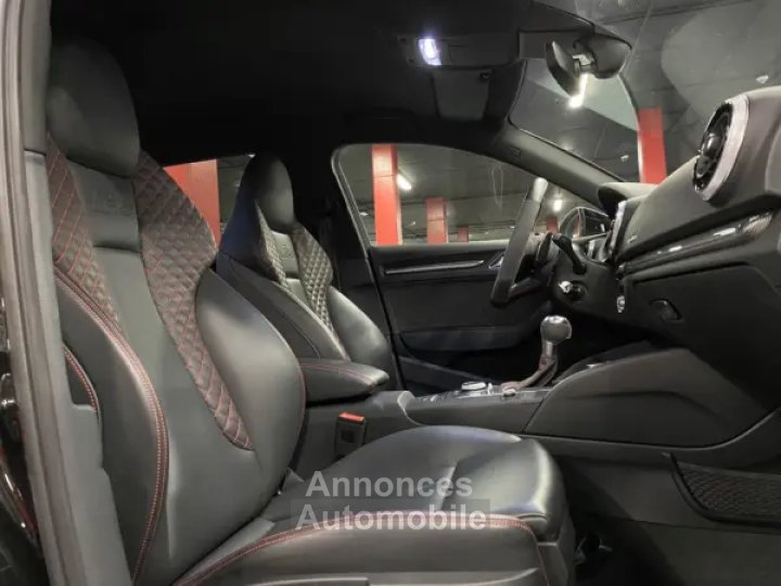 Audi RS3 Sportback 400cv - 14