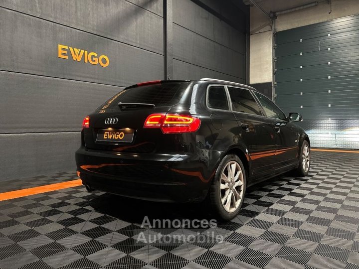 Audi A3 Sportback 12 tfsi 105ch ambiente s-tronic sieges chauffants xenon radars av-ar clim bi-zone - 2