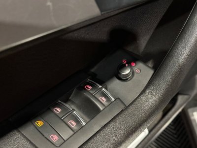 Audi A3 Sportback 12 tfsi 105ch ambiente s-tronic sieges chauffants xenon radars av-ar clim bi-zone   - 10