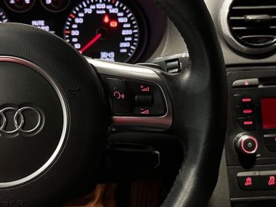 Audi A3 Sportback 12 tfsi 105ch ambiente s-tronic sieges chauffants xenon radars av-ar clim bi-zone   - 26