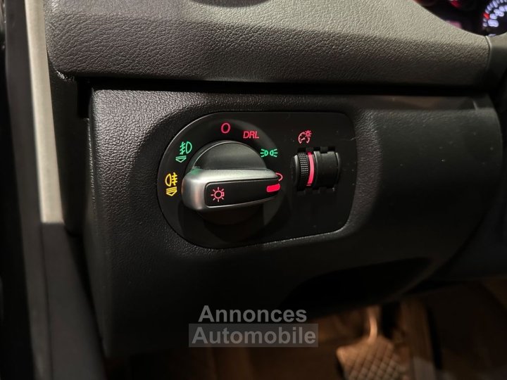 Audi A3 Sportback 12 tfsi 105ch ambiente s-tronic sieges chauffants xenon radars av-ar clim bi-zone - 29