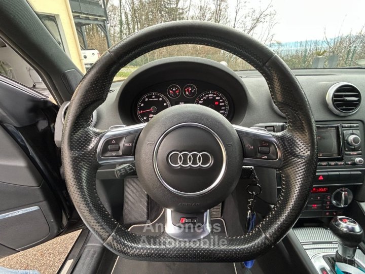 Audi RS3 8p 25 TFSI 340 Quattro S tronic - 10