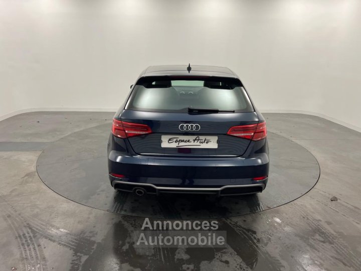 Audi A3 Sportback 30 TFSI 116 S tronic 7 Design Luxe - 4