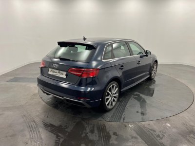 Audi A3 Sportback 30 TFSI 116 S tronic 7 Design Luxe   - 5