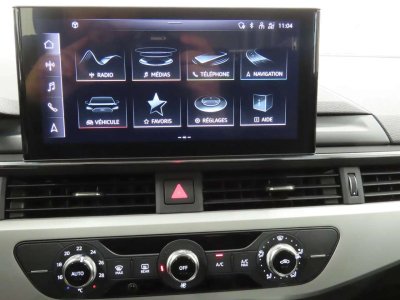 Audi A4 30TDi Avant STRONIC   - 10