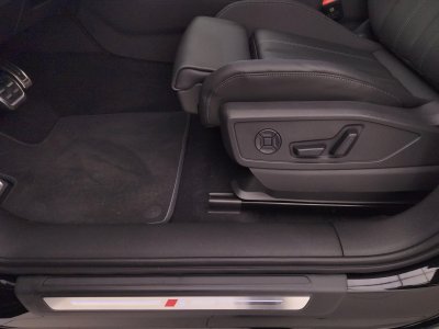 Audi Q5 e-hybrid 299 ch S tronic 7 Quattro S line   - 11