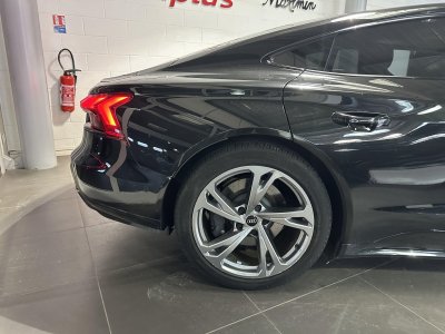 Audi e-tron GT 476 ch quattro Extended   - 4