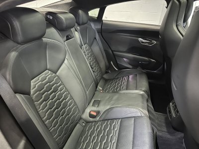 Audi e-tron GT 476 ch quattro Extended   - 19