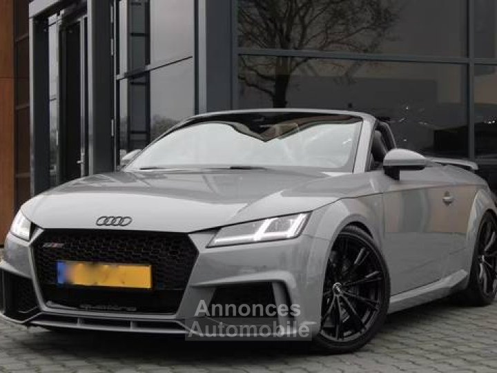 Audi TT RS Roadster quattro - 1