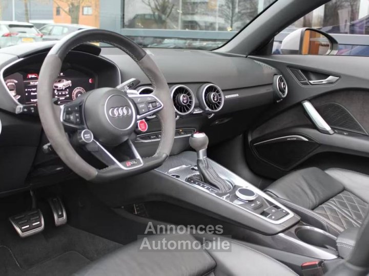 Audi TT RS Roadster quattro - 5