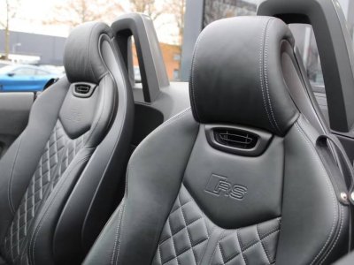 Audi TT RS Roadster quattro   - 15