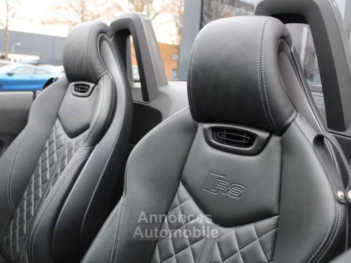 Audi TT RS Roadster quattro - 15