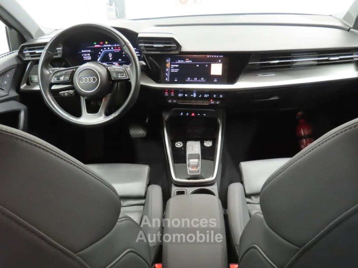 Audi A3 Sportback 30TFSI Stronic - 5