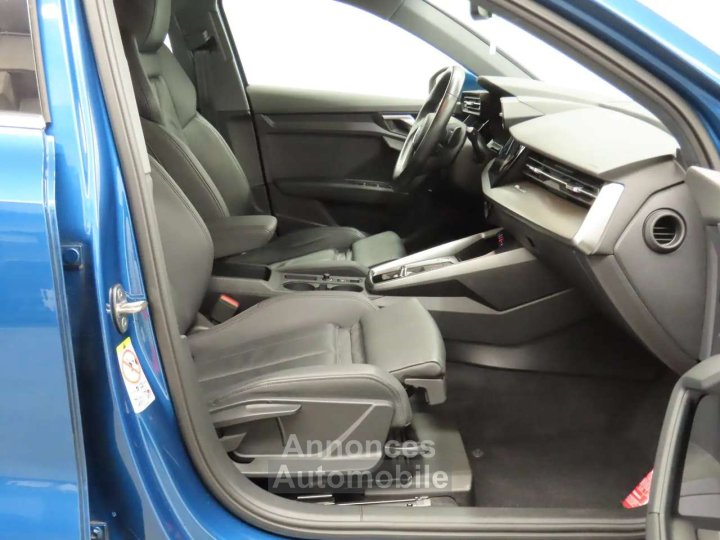 Audi A3 Sportback 30TFSI Stronic - 7