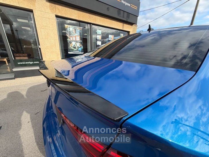 Audi S3 a3 20 tdi 150ch s line s-tronic kit esth&eacute;tique rs3 - 16