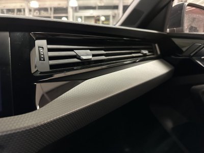 Audi A1 Sportback 35 TFSI 150 ch S tronic 7 S Line Plus   - 12