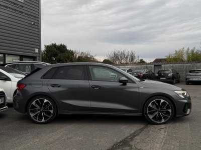 Audi A3 Sportback S-Line 35 TFSI 150 S-Tronic7 8Y   - 7