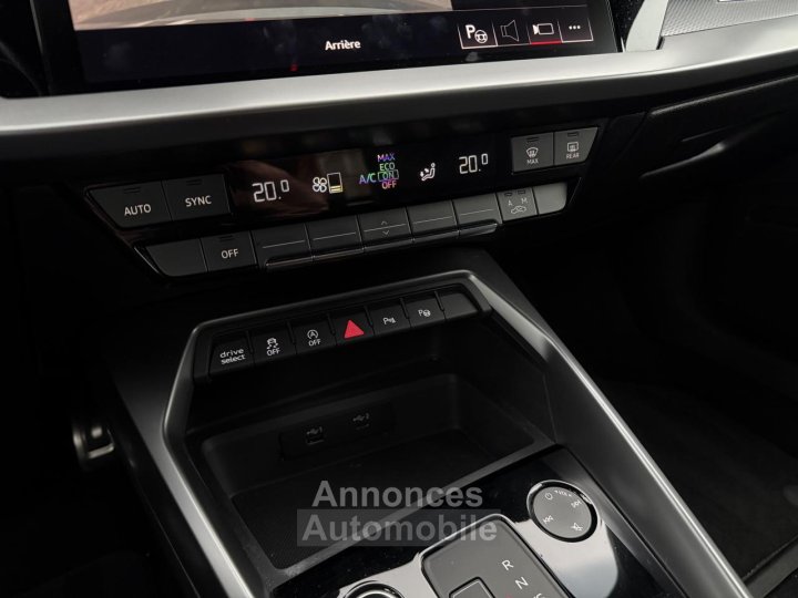 Audi A3 Sportback S-Line 35 TFSI 150 S-Tronic7 8Y - 17