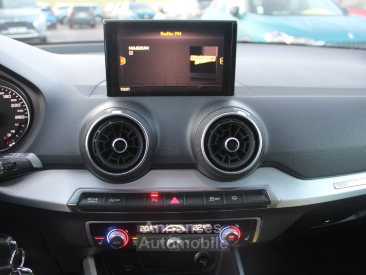 Audi Q2 TFSI 116 CV DESIGN S-TRONIC BOITE AUTO ABS R&Eacute;GULATEUR BLUETOOTH FULL LEDS  JA 18 - 13