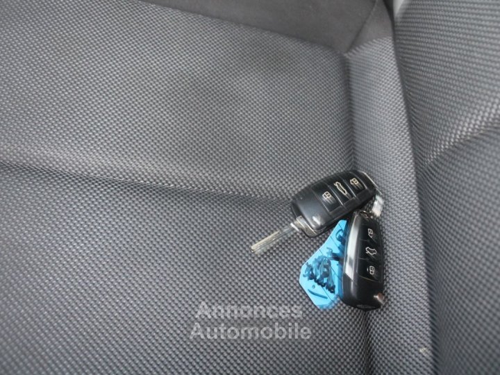 Audi Q2 TFSI 116 CV DESIGN S-TRONIC BOITE AUTO ABS R&Eacute;GULATEUR BLUETOOTH FULL LEDS  JA 18 - 17