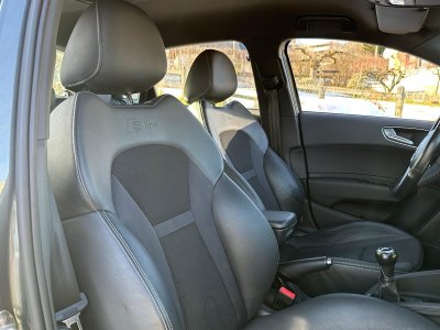 Audi A1 Sportback 14 TFSI 122 S line   - 12