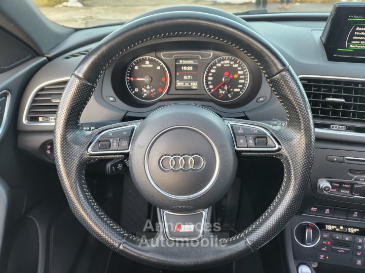 Audi Q3 20 TDI 120 ch S line toit ouvrant - 15