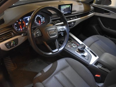 Audi A4 AVANT BUSINESS 35 TDI 150 S tronic 7 Business Line / Carplay   - 11