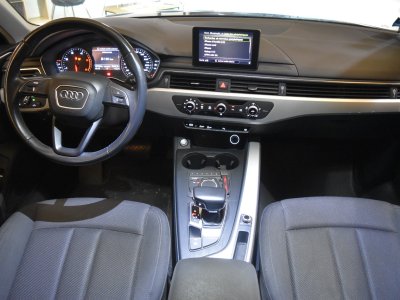 Audi A4 AVANT BUSINESS 35 TDI 150 S tronic 7 Business Line / Carplay   - 12