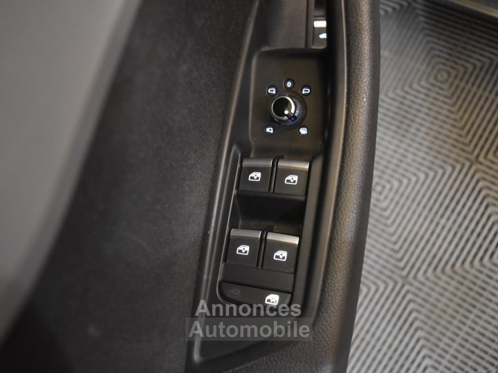 Audi A4 AVANT BUSINESS 35 TDI 150 S tronic 7 Business Line / Carplay - 18