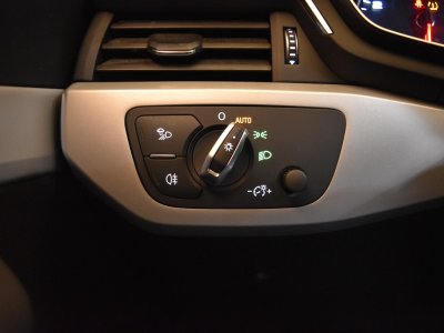 Audi A4 AVANT BUSINESS 35 TDI 150 S tronic 7 Business Line / Carplay   - 19