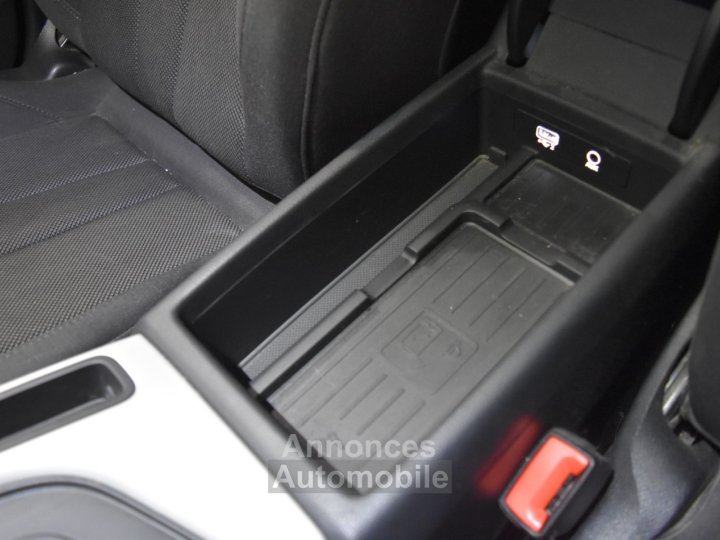 Audi A4 AVANT BUSINESS 35 TDI 150 S tronic 7 Business Line / Carplay - 29
