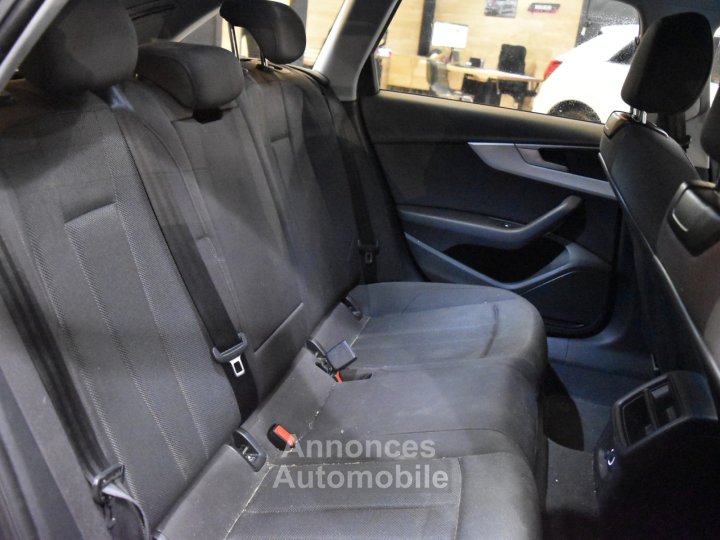 Audi A4 AVANT BUSINESS 35 TDI 150 S tronic 7 Business Line / Carplay - 32