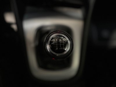 Audi Q3 20 TDI 140 ch S line ( 1&egrave;re main )   - 29