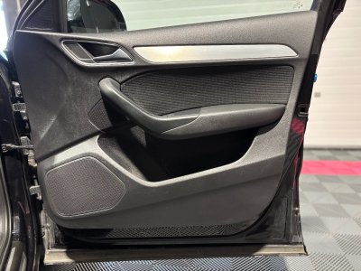 Audi Q3 20 TDI 140 ch S line ( 1&egrave;re main )   - 39