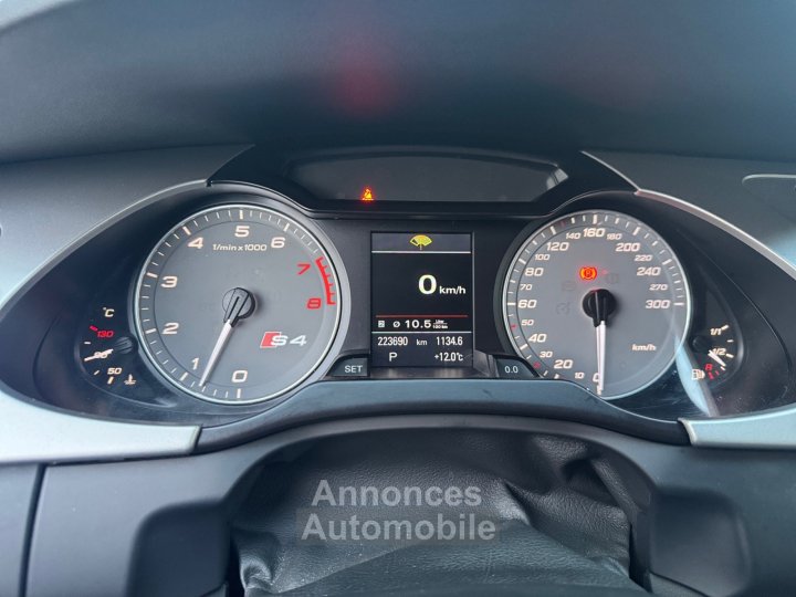 Audi S4 AVANT V6 30 TFSI 333 Quattro S Tronic - 14