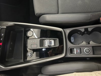 Audi A3 Sportback (8y) 40 TFSI e 204ch S line 2021 3&egrave;me main entretien complet 375,61&euro; /mois*   - 25