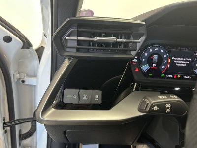 Audi A3 Sportback (8y) 40 TFSI e 204ch S line 2021 3&egrave;me main entretien complet 375,61&euro; /mois*   - 27