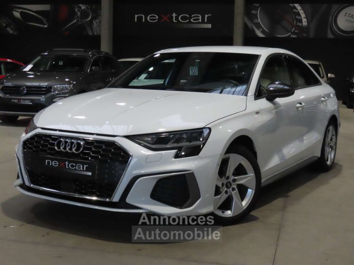 Audi A3 35TFSi Sedan SLine STronic LED-CUIR-NAVI-CAMERA - 1