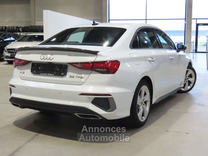Audi A3 35TFSi Sedan SLine STronic LED-CUIR-NAVI-CAMERA - 3