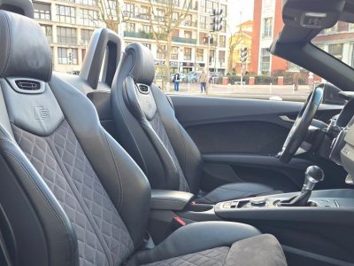 Audi TT roadster 20 tfsi 230 s-line quattro s-tronic bva   - 6