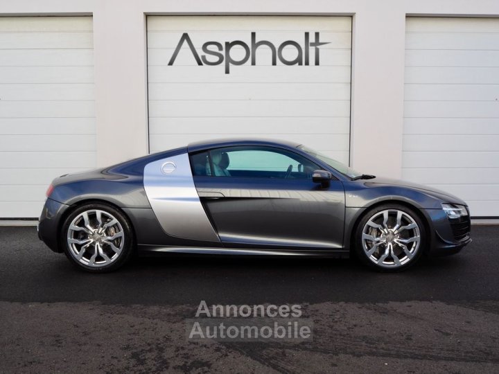 Audi R8 V10 52 FSI 525cv S-Tronic QUATTRO - 3