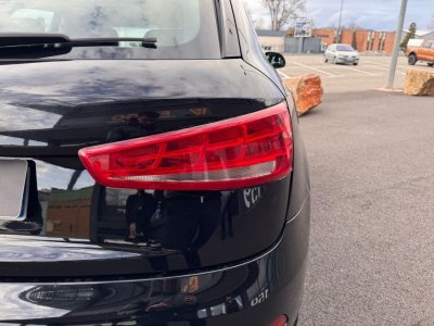 Audi Q3 20 tdi 140 ambiente   - 11
