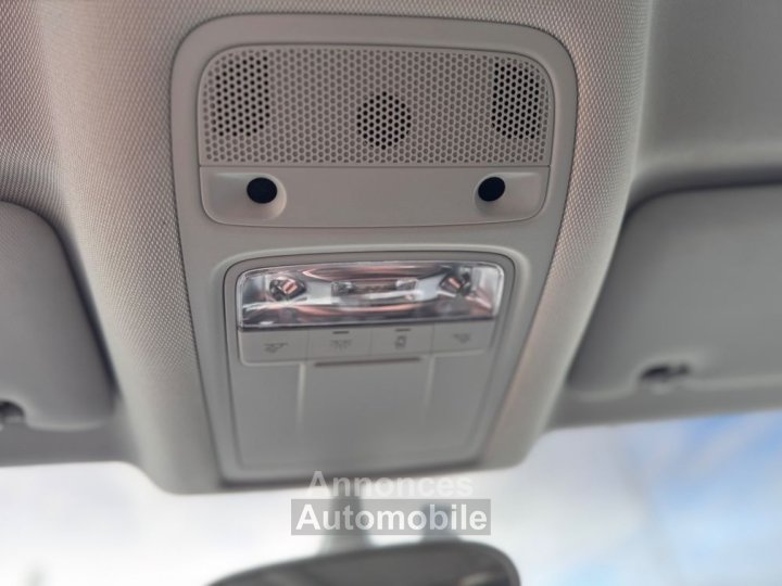 Audi Q3 20 tdi 140 ambiente - 28