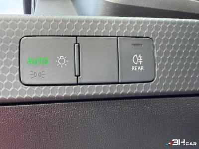 Audi A1 SPORTBACK 10 25 TFSI 95 BUSINESS LINE   - 14