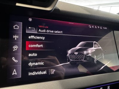 Audi A3 Sportback 35 TFSI Mild Hybrid 150 S tronic 7 S line   - 35