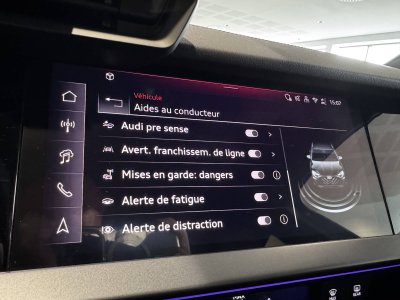 Audi A3 Sportback 35 TFSI Mild Hybrid 150 S tronic 7 S line   - 44